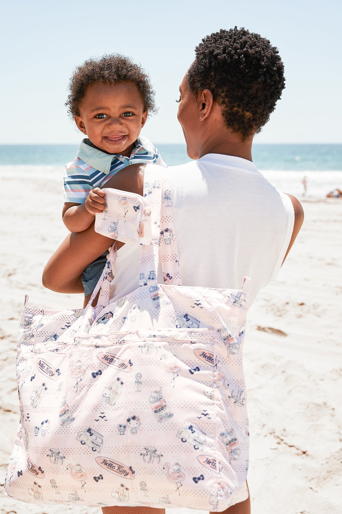What to Pack for a Successful Beach Trip with Your Baby
