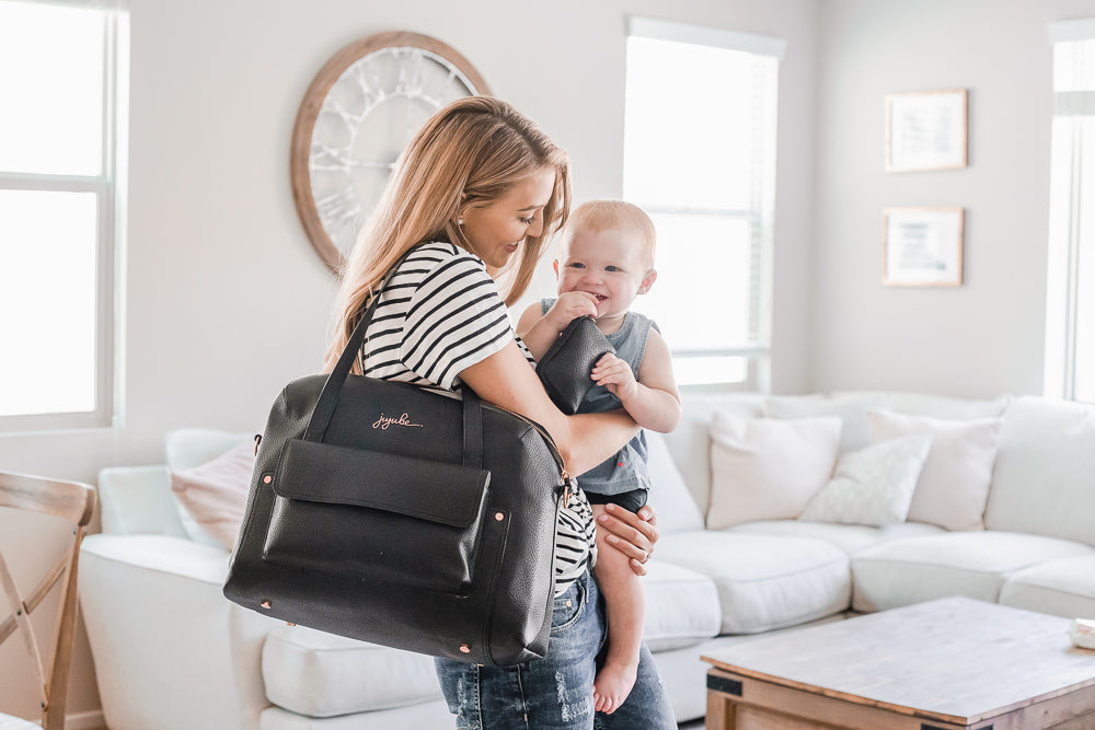 Diaper Bag Buying Guide: What to Look For