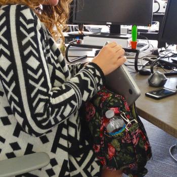 Ways a Working Mom Uses a Diaper Bag to Organize Her Life