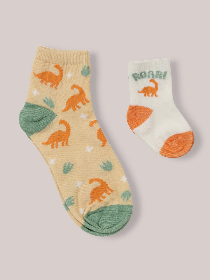 Mama &amp; Me Matching Socks Set - Roarsome