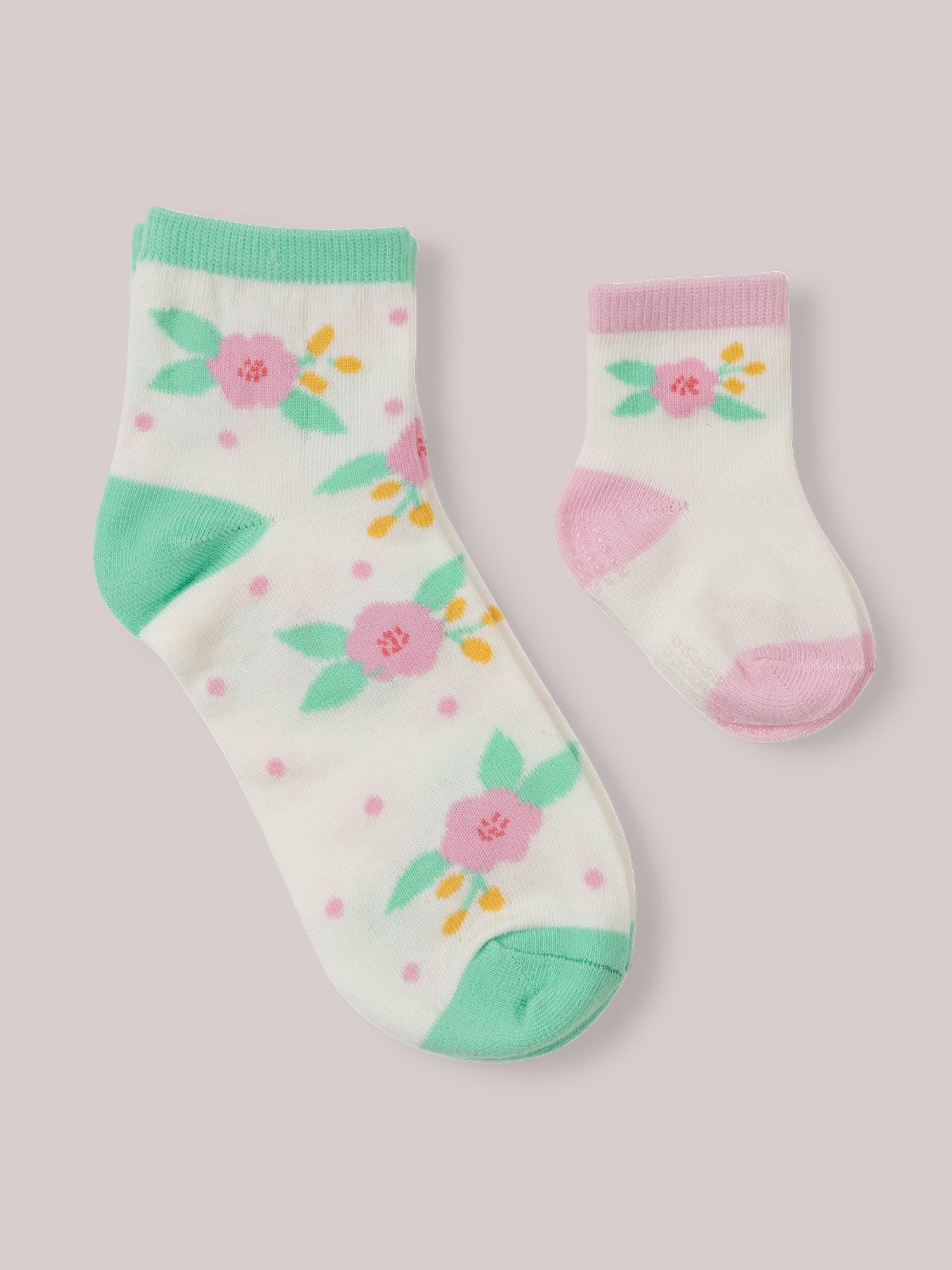 Mama & Me Sock Sets Sweet Daisy