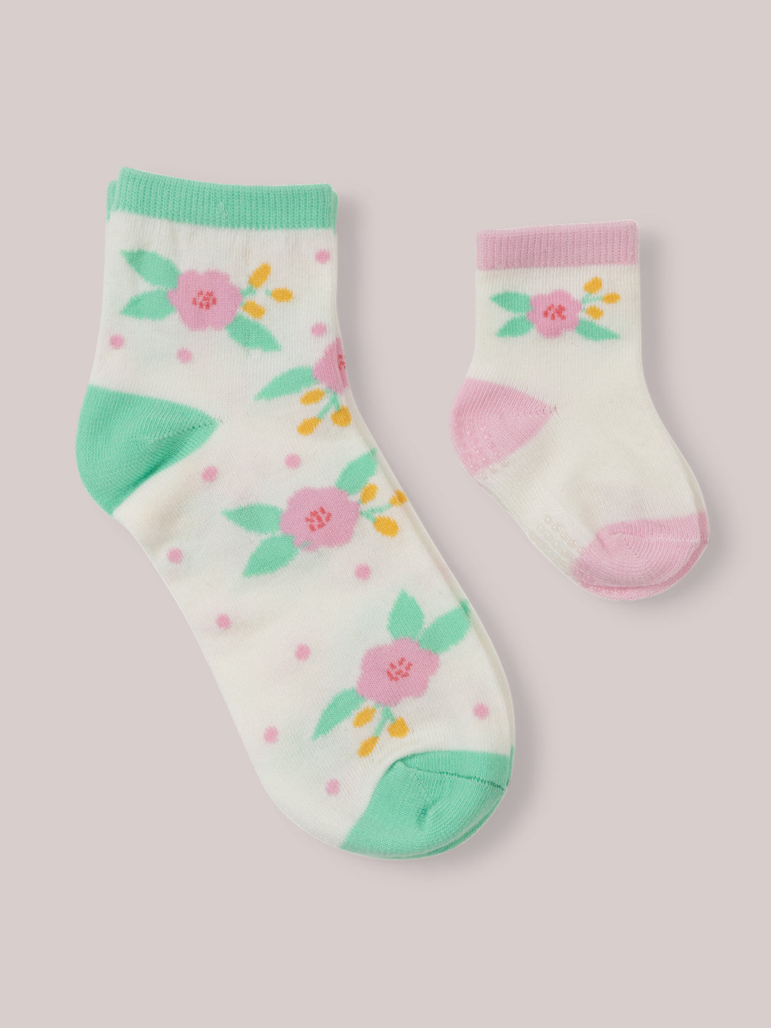 Mama &amp; Me Matching Socks Set - Sweet Daisy